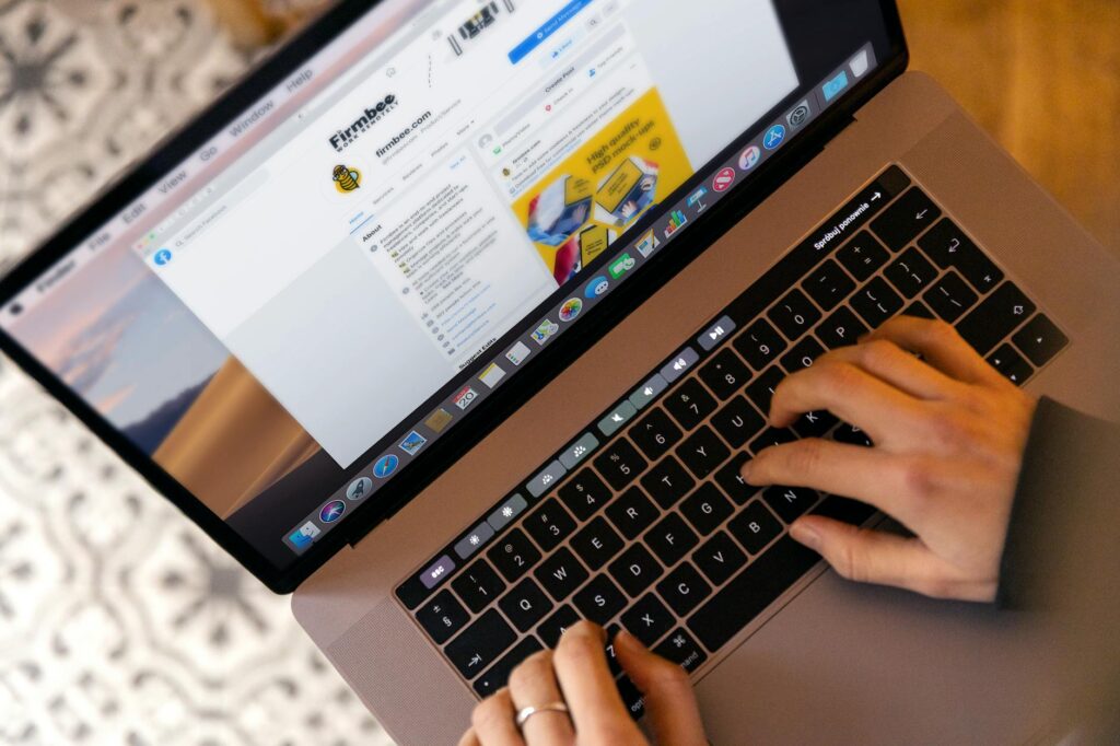 How to Write Better Cold Emails Using AI (With Templates) Email Marketing Business Laptop - How to Write Better Cold Emails Using AI (With Templates)