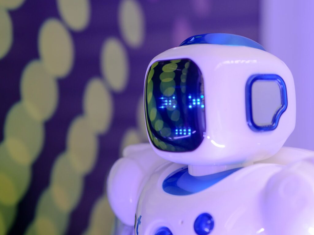 Futuristic AI robot representing artificial intelligence technology comparison 2026