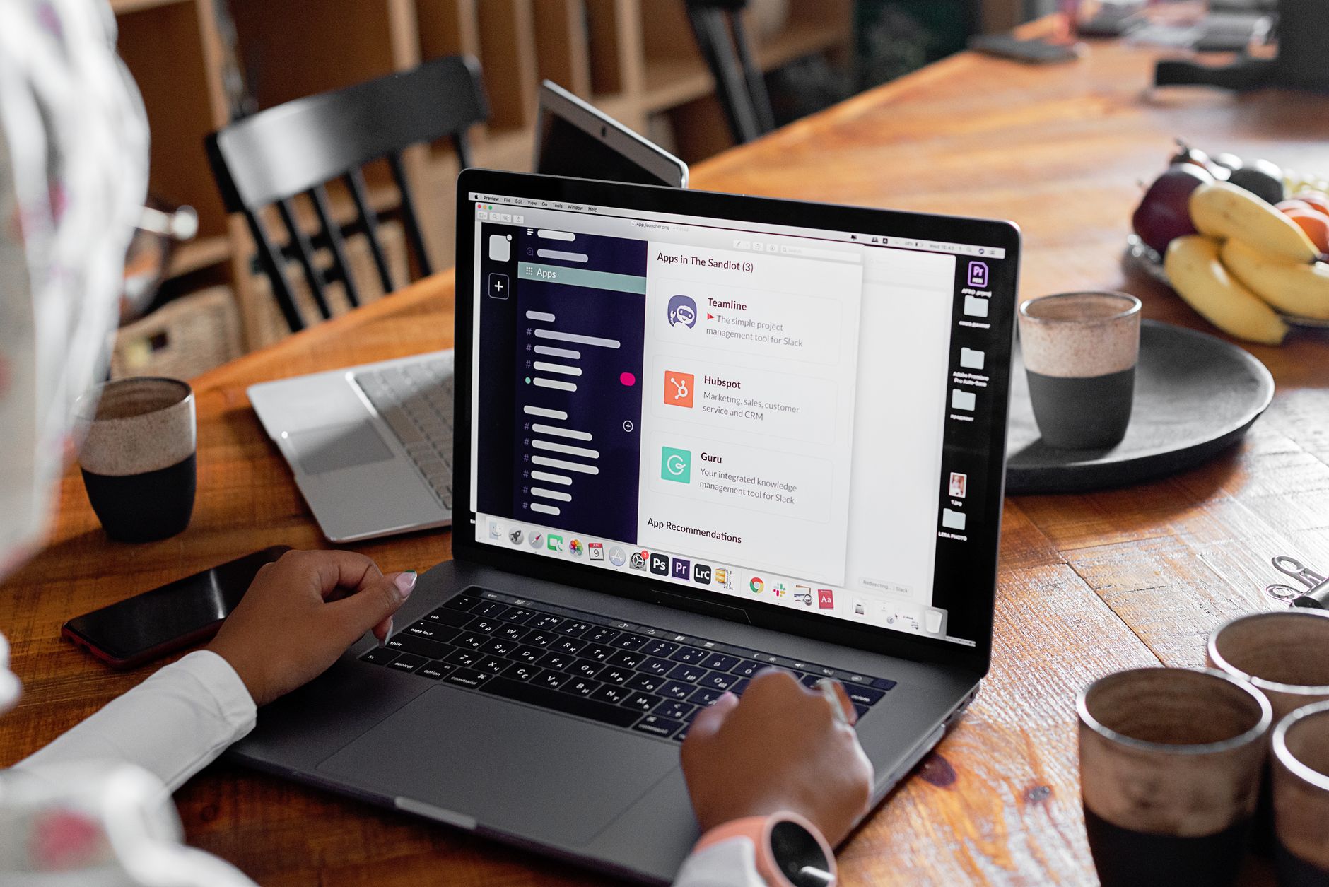 Best AI Meeting Assistants in 2026: Fireflies.ai vs Otter.ai vs Fathom vs Tactiq for Indian Professionals Remote work laptop AI tools productivity
